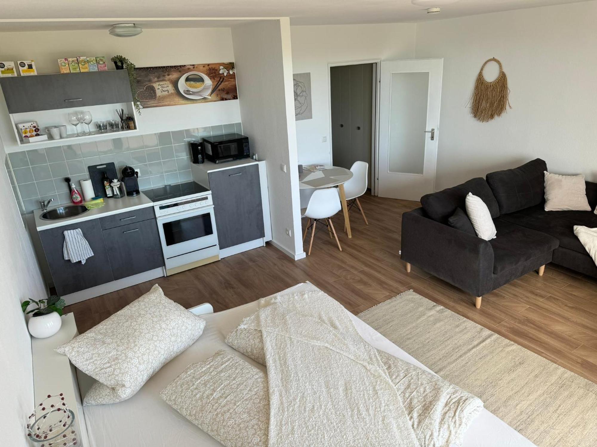 1 Zimmer Wohnung Mit Balkon Und Kueche Bayreuth Esterno foto
